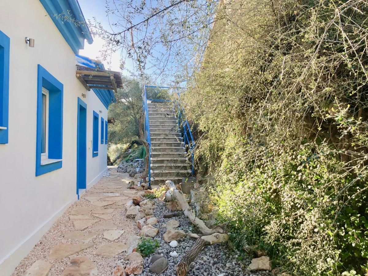Villa Intaba: Seaside Retreat with Pool on Corfu's Riviera Pyrgi  Exterior photo